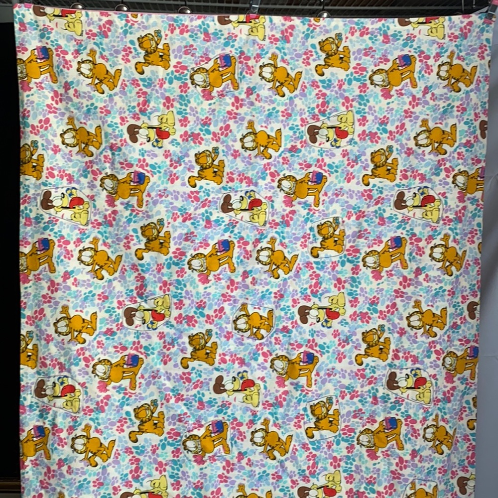 Vintage handmade Garfield and Odie blanket